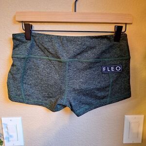 FLEO original midrise short green Medium